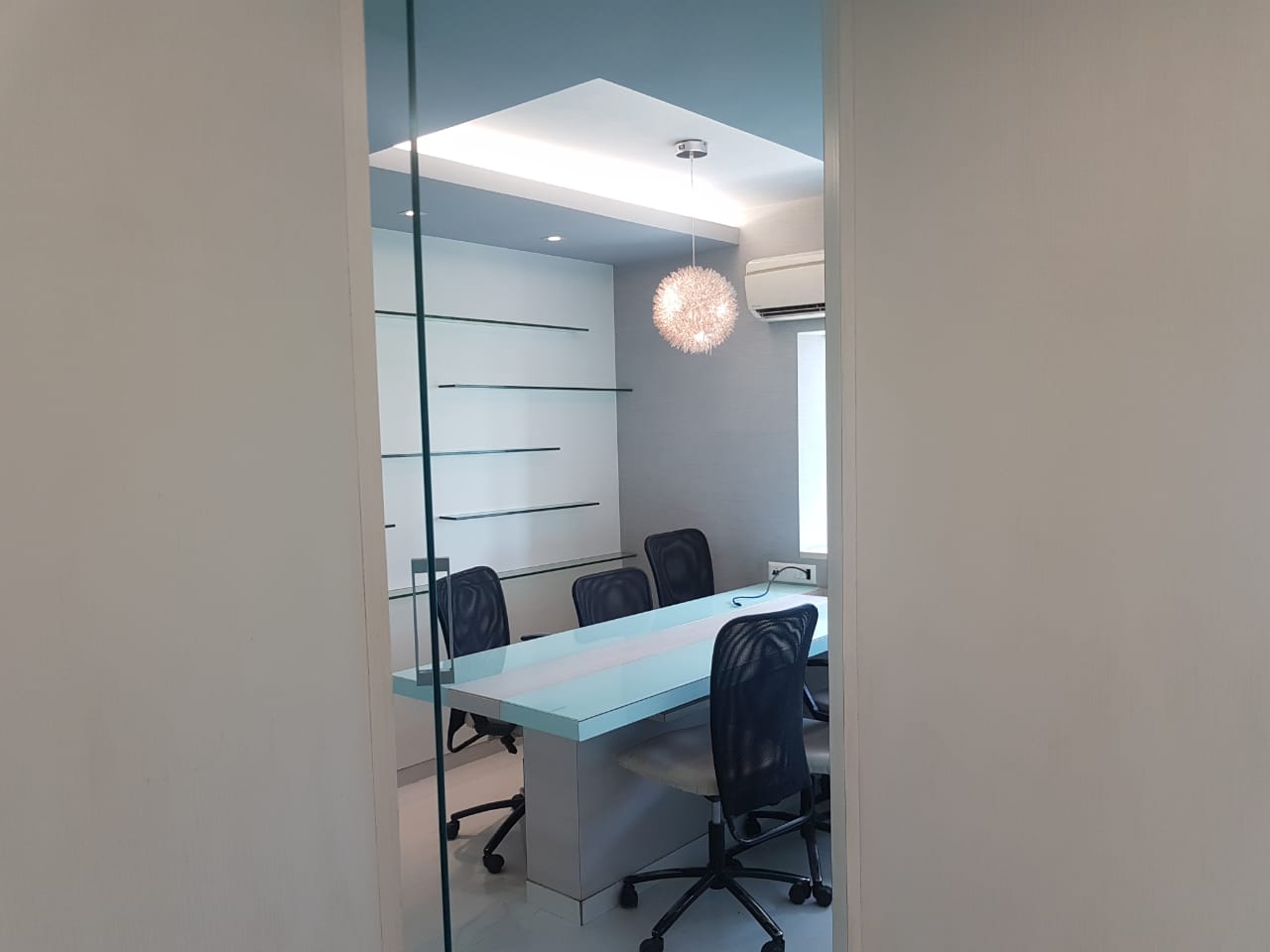 Office Space Fully Furnished in Jolly Maker Chambers II , Nariman Point